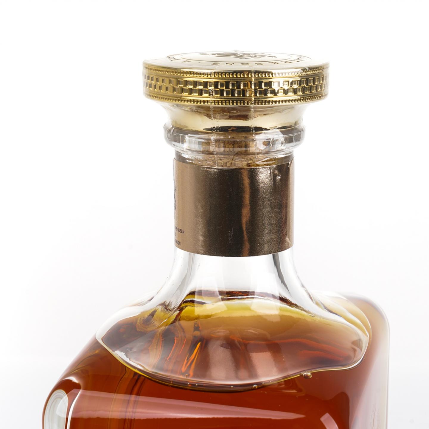 尊尼获加 2021 英皇乔治五世纪念版 礼盒 750ml