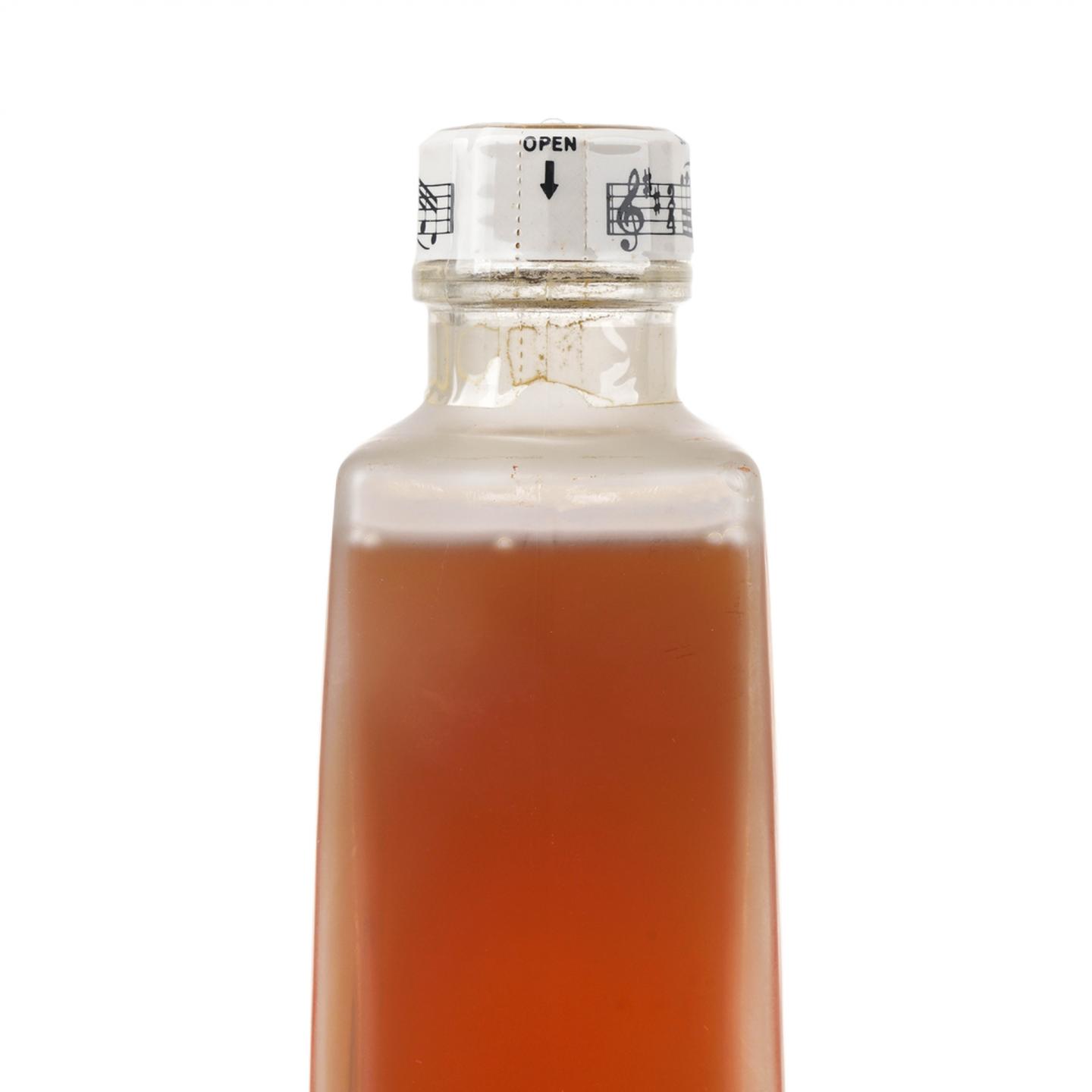 响 里拉吉他 乐器系列 金花标 600ml