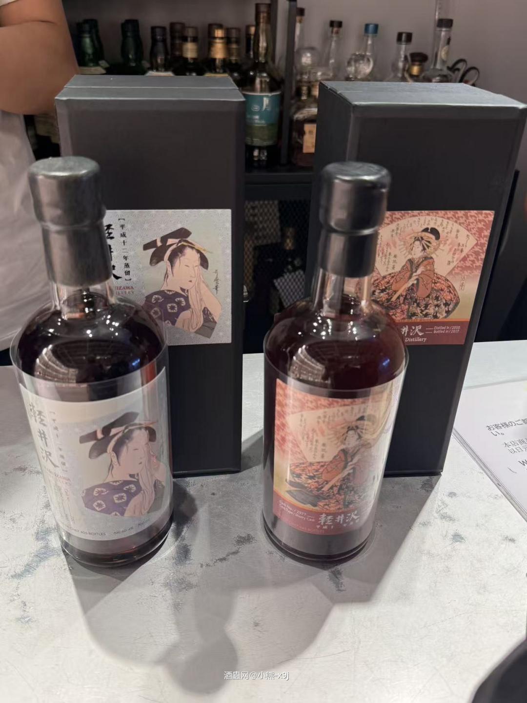 想给男朋友送日威当生日礼物，而我是纯小白看不明白怎么买买什么…问了一圈朋友让我上这个app看看，大家可以帮我做一次推荐吗，他是02年的，不喝纯收藏，图片是男朋友买的一些，我预算5k左右…可以买他生日年份酒吗？