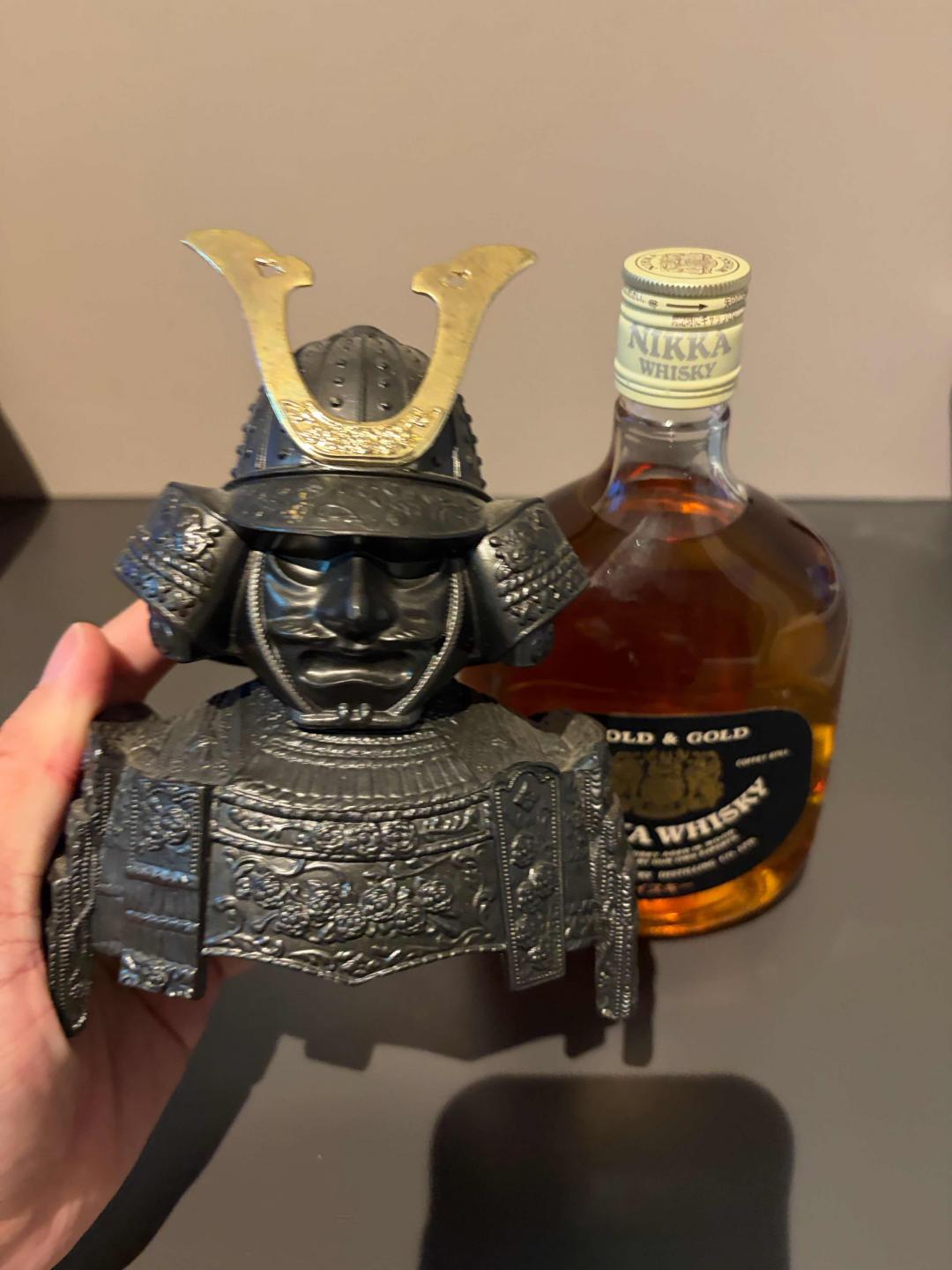绝版停产Nikka铁头武士