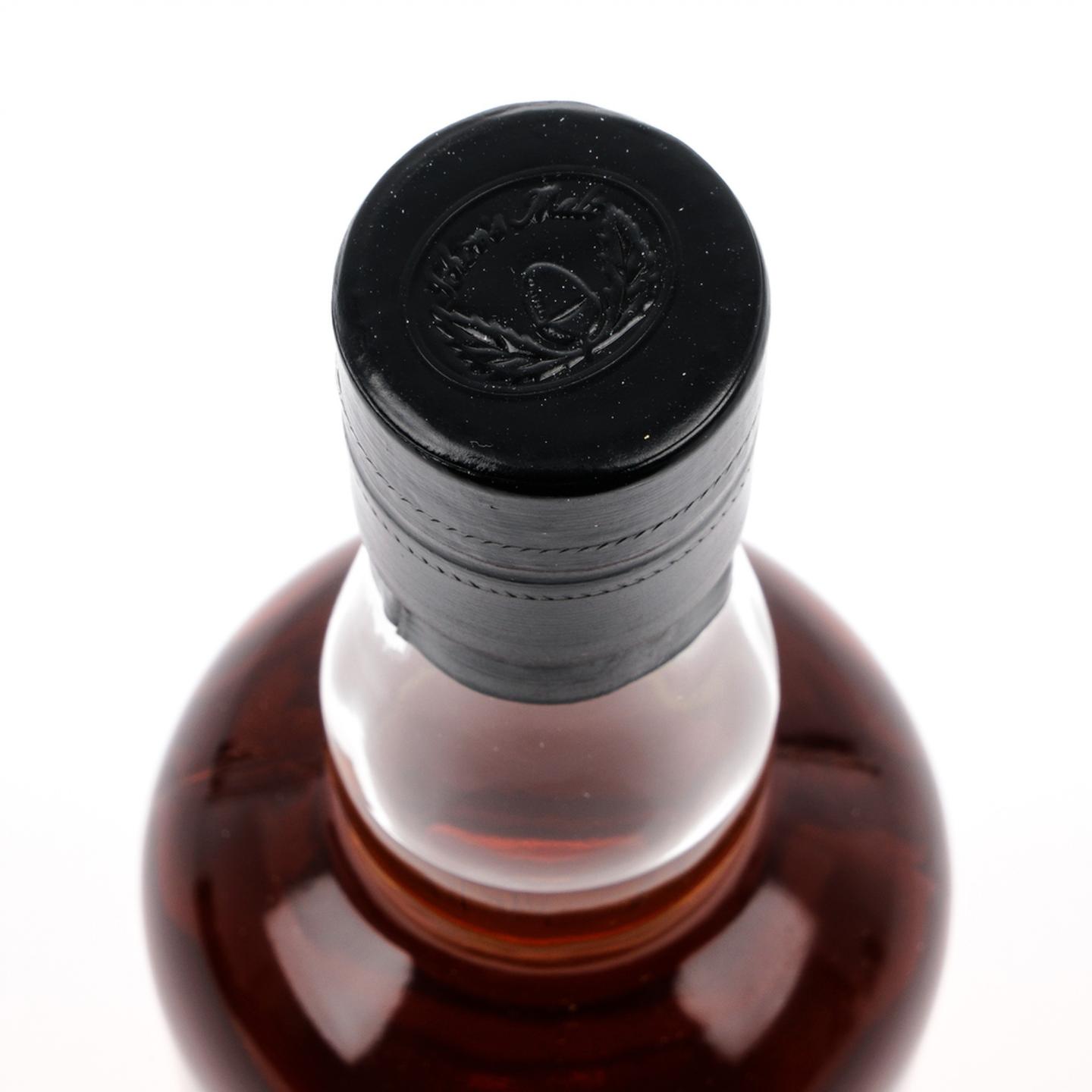 秩父 红叶 红酒桶珍藏 调和 700ml