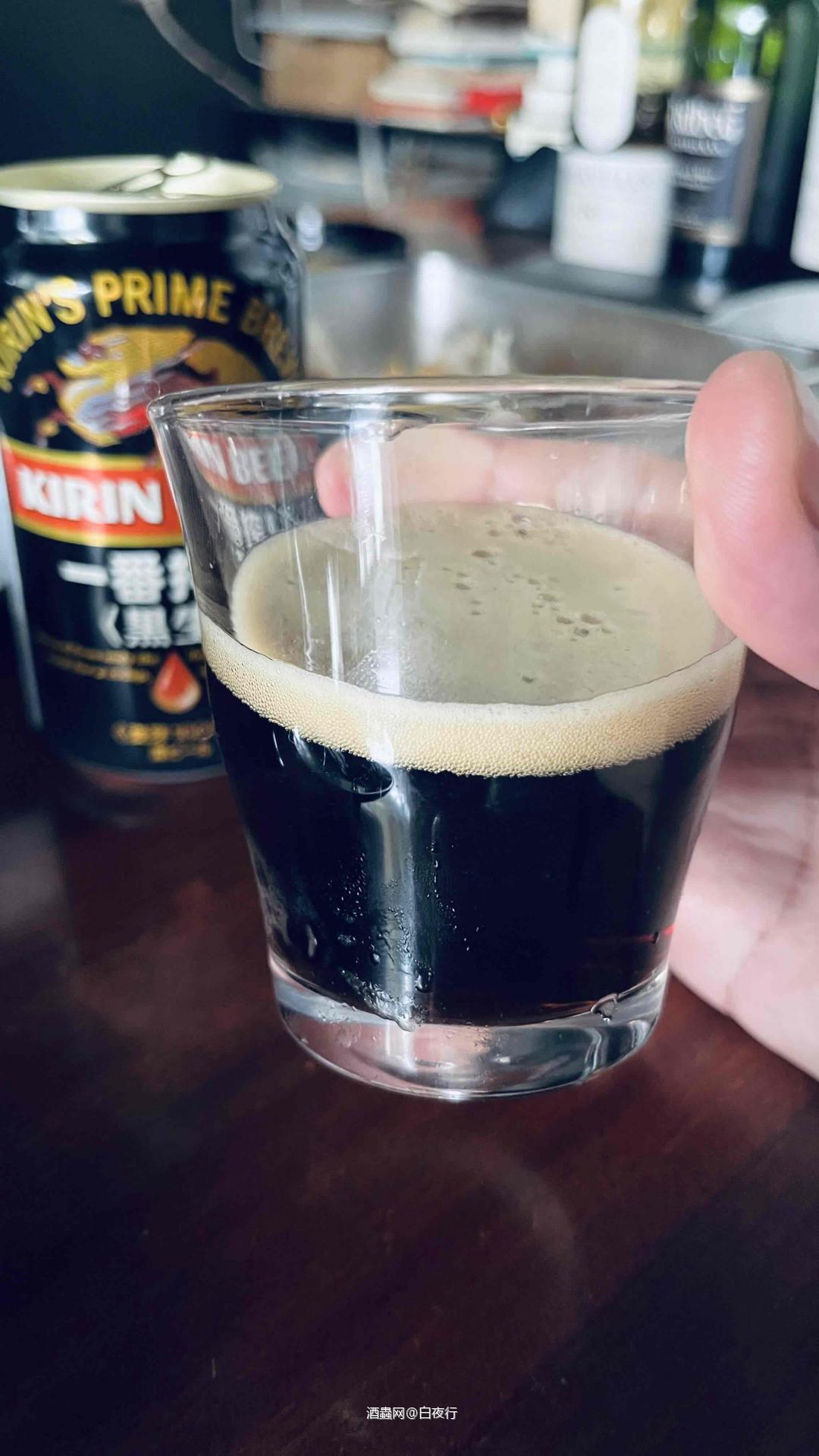 一杯啤酒开启新一天