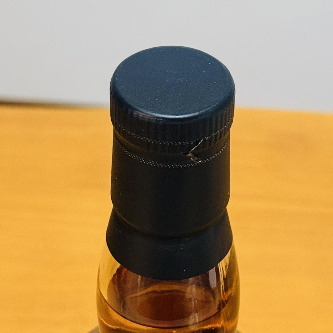 Invergordon 52年1972-2025《传奇世界》 联名 单谷 49.1% 700ml