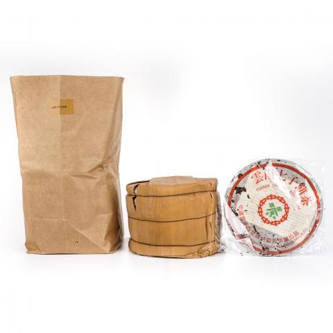 1998年 勐海茶厂 7542青饼 一提7饼*约350g 自然偏干仓