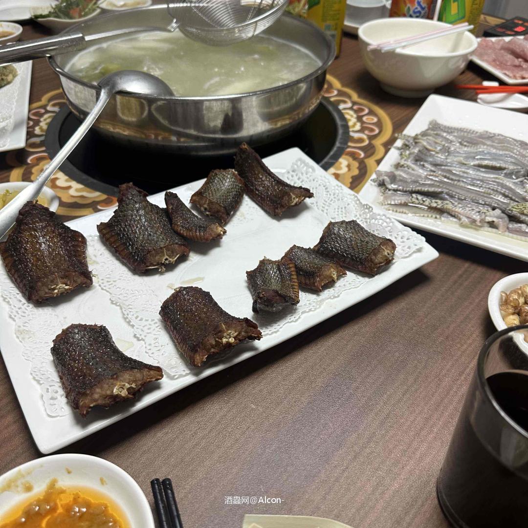 配红酒美滋滋的