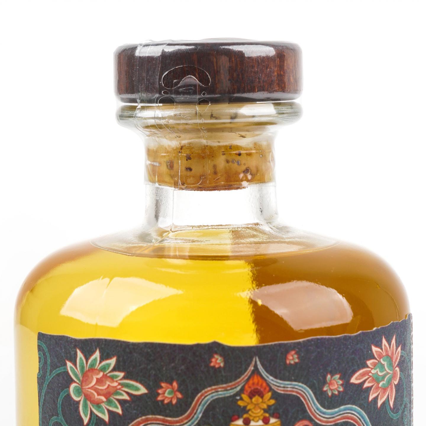 艾德麦康 6年 2018-2024 TWf 威士忌坊 飞天猫(飛天貓)系列 "雙樹華蓋" 单一麦芽威士忌 500ml