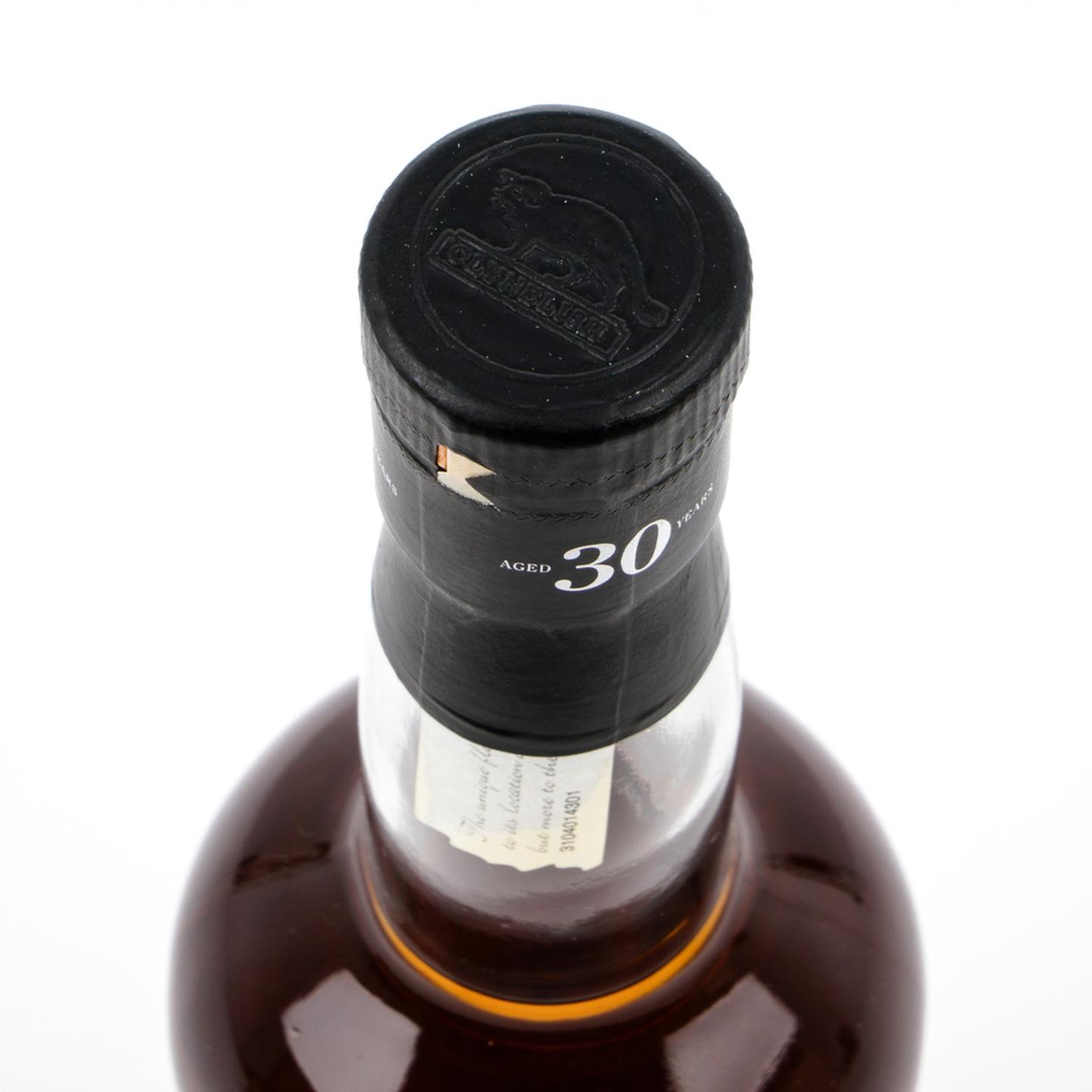 布朗拉 30年 2010 桶强 54.3%